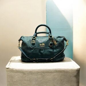 Coach Vintage Madison Sabrina Satchel (style 12949) mfg around 2008 (L0883)